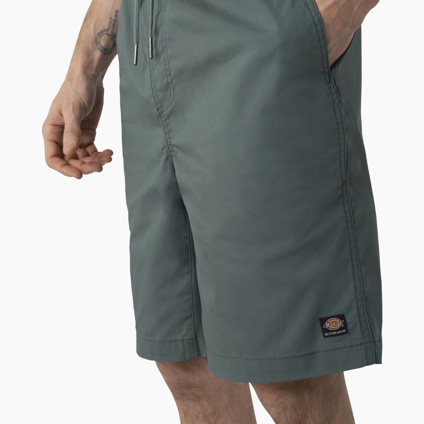 Dickies Skateboarding Grants Pass Relaxed Fit Shorts, 9"